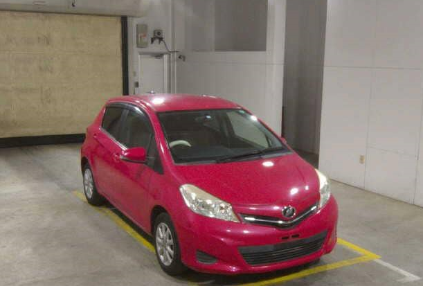 2012 TOYOTA VITZ